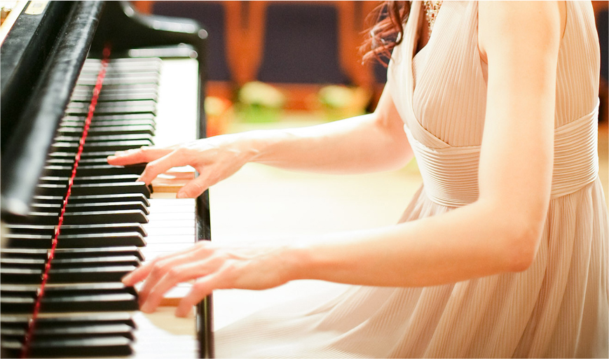 piano image